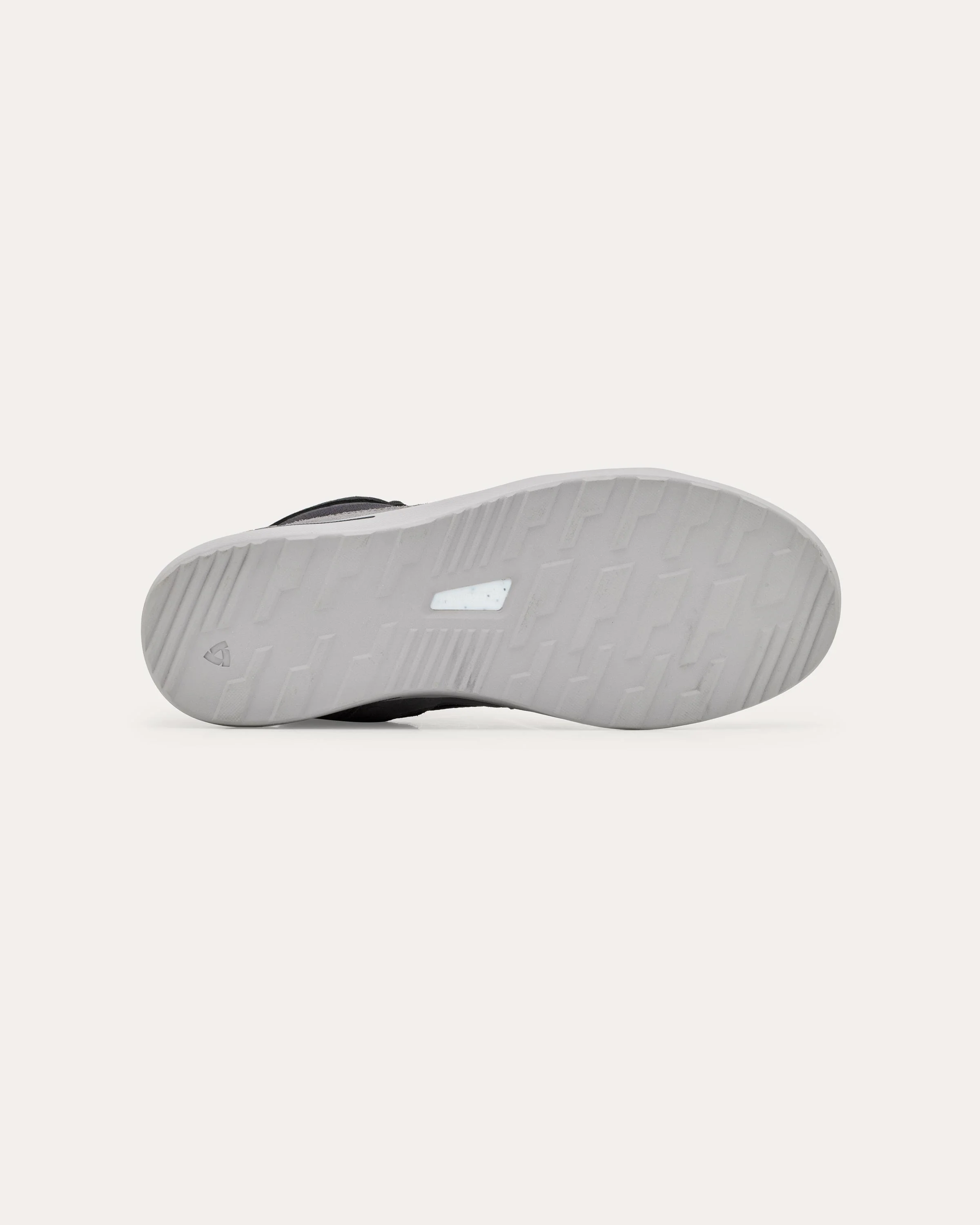 Shoes Arrow 2 | Grey-Black - Image 6